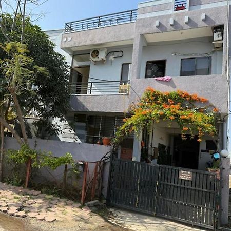 My Special House Homestay Nipania, Indaur Exteriér fotografie